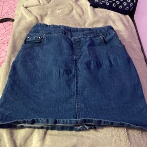 Denim skirt 💙